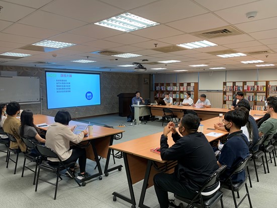 台灣經濟新報學員受訓照片